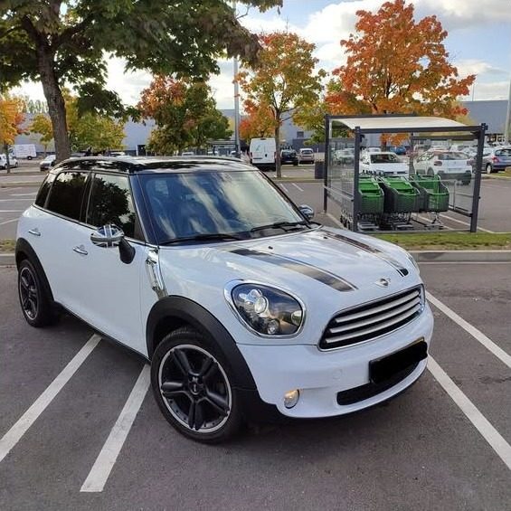 MINI Cooper D Countryman