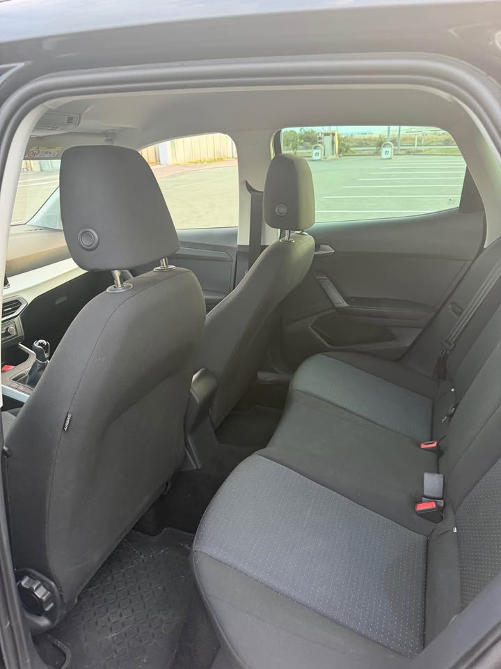 SEAT Arona 2024, photo 5
